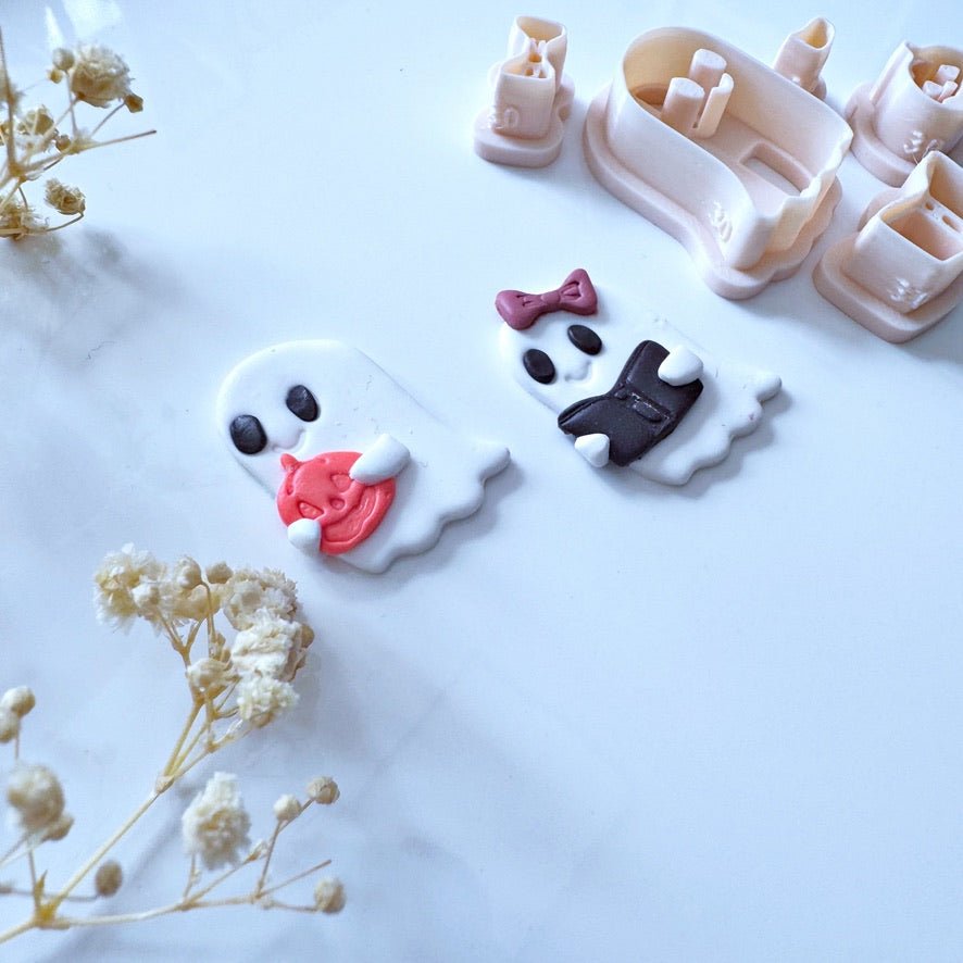Ghost with Book and Pumpkin Set - S.I. Originals