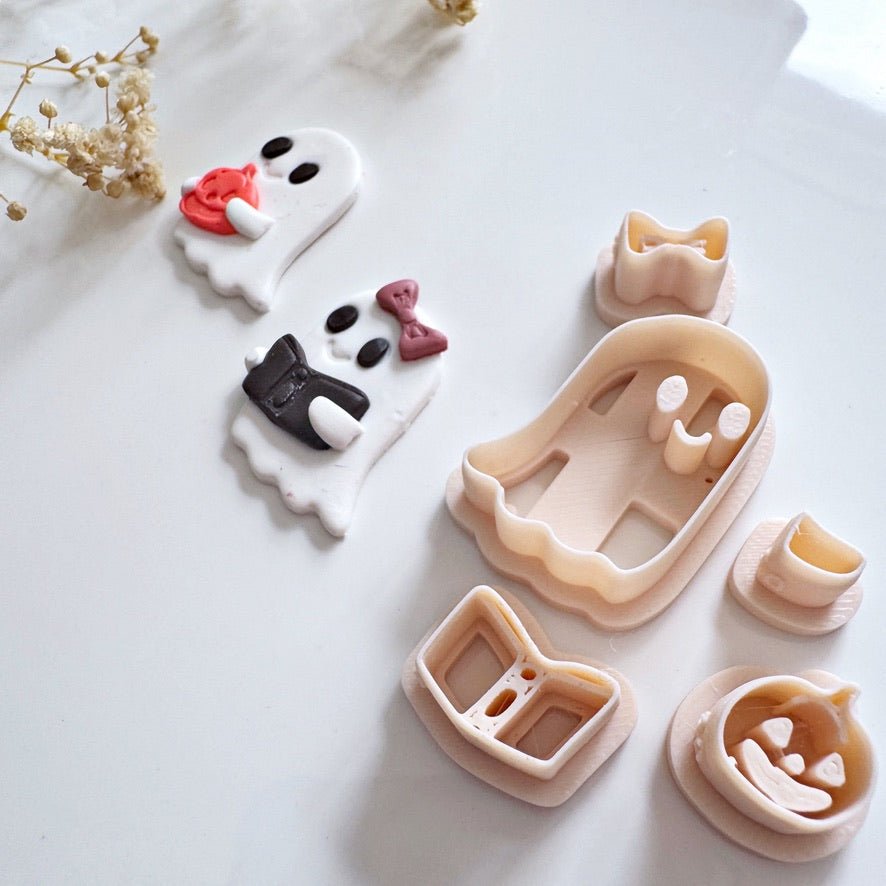 Ghost with Book and Pumpkin Set - S.I. Originals