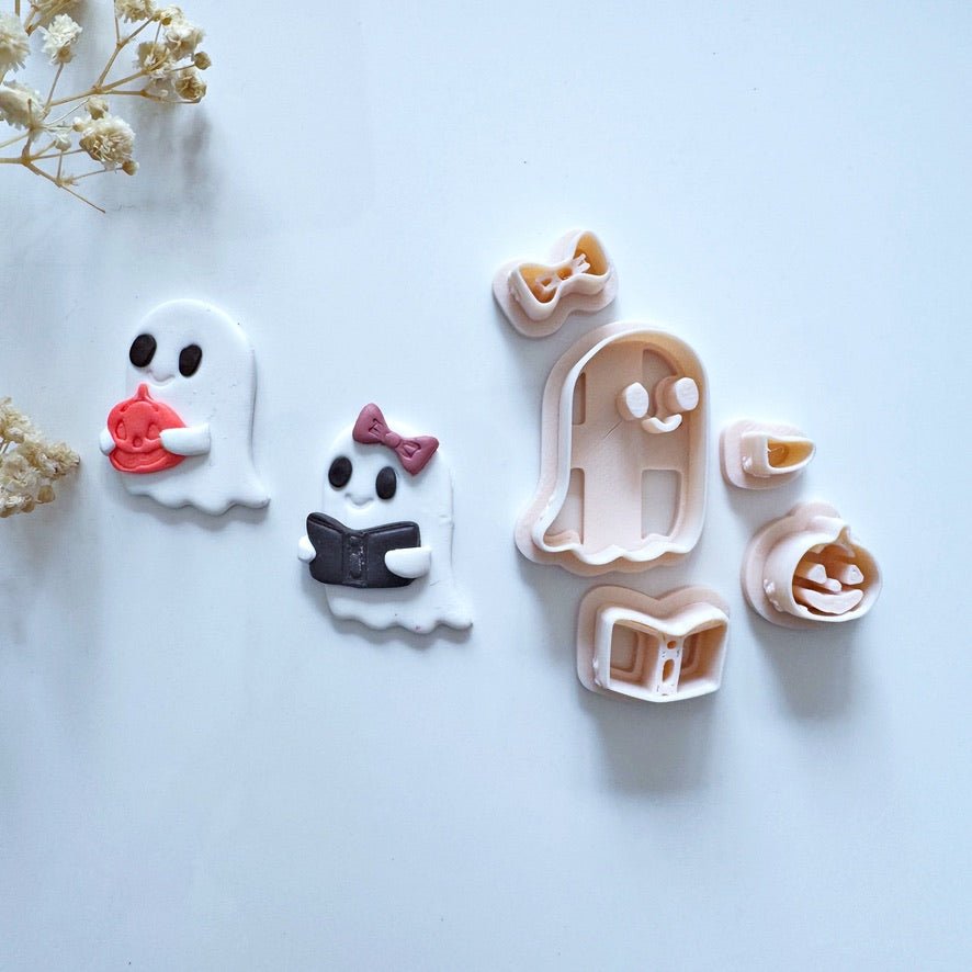 Ghost with Book and Pumpkin Set - S.I. Originals