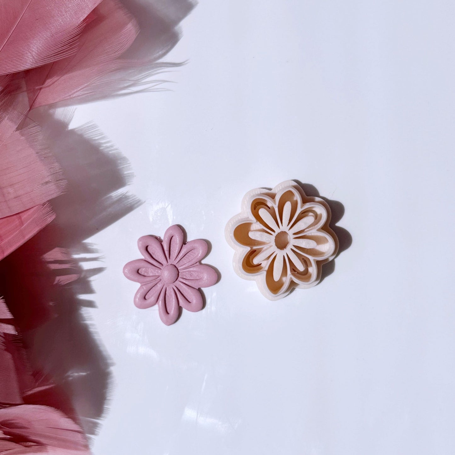 Happy Bloom Cutter - S.I. Originals