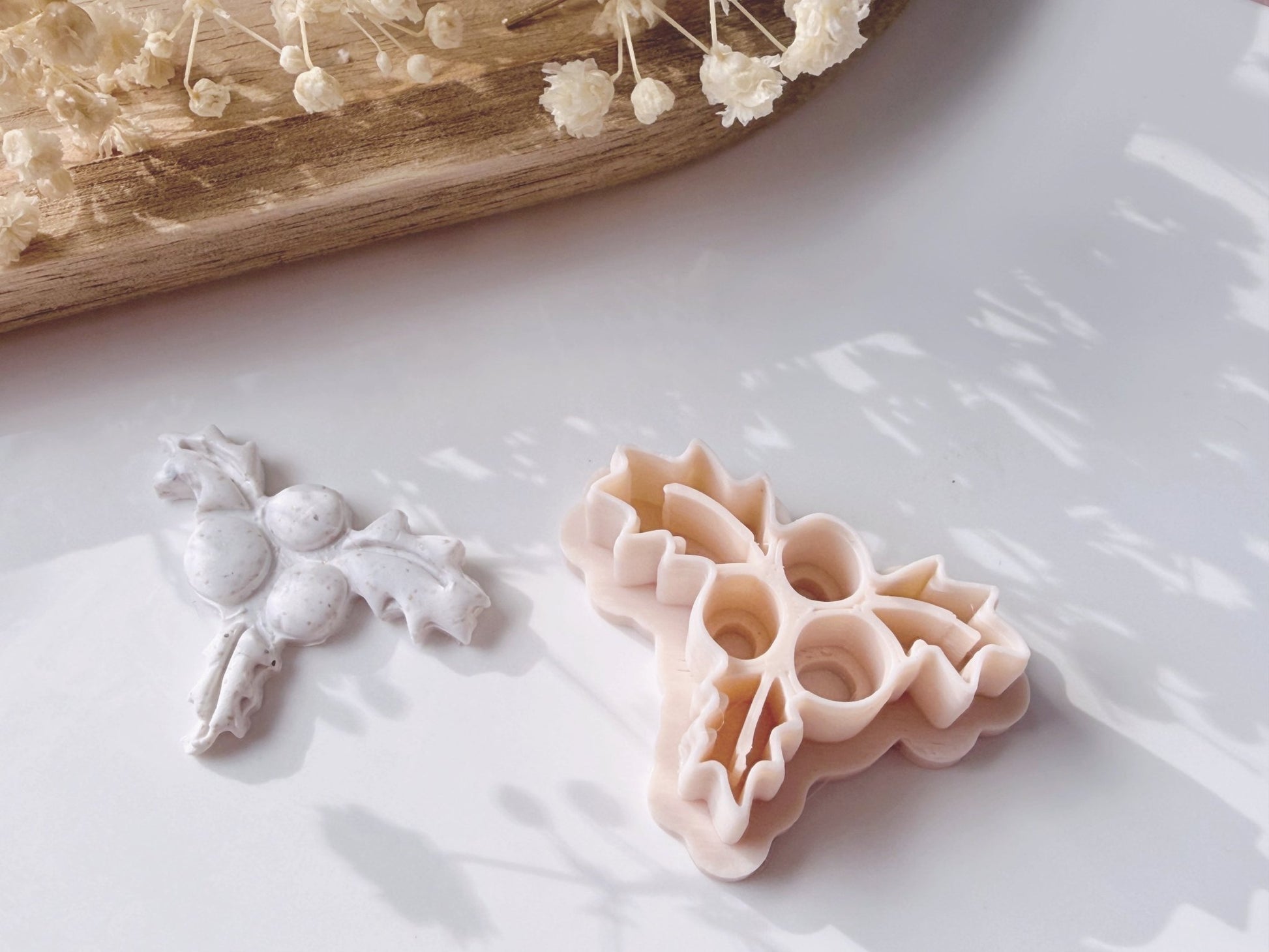 Mistletoe Clay Cutter - S.I. Originals