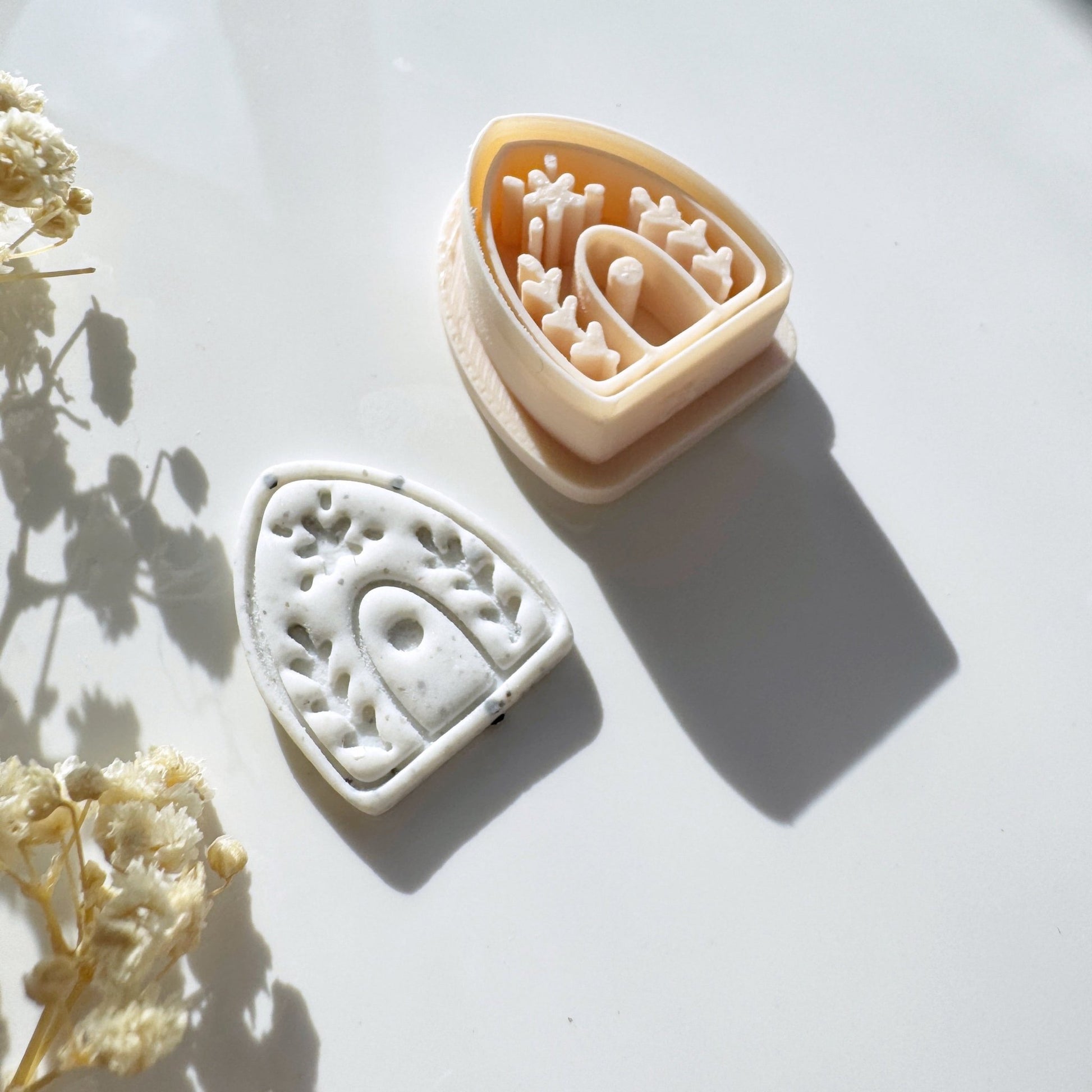 Nordic Huis Cutter – Scandinavisch kleisnijder voor oorbellen en sieraden - S.I. Originals