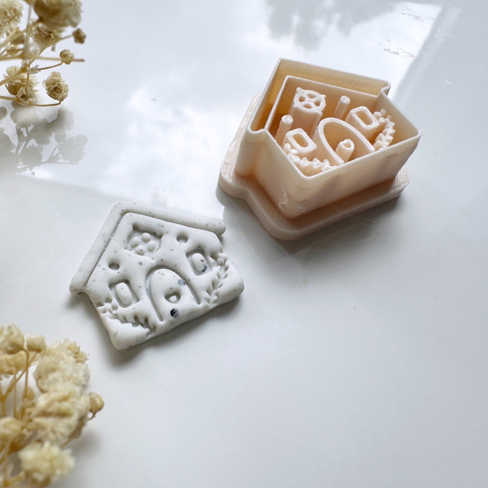 Nordic Huis Cutter – Scandinavisch kleisnijder voor oorbellen en sieraden - S.I. Originals