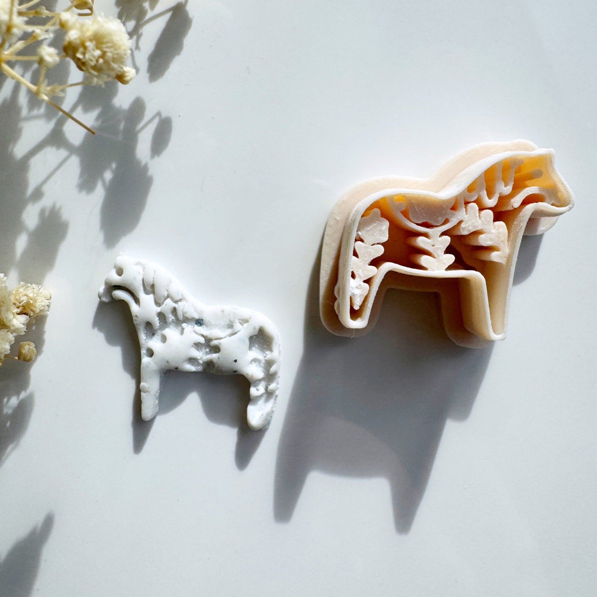 Nordic Paard Cutter – Scandinavische kleisnijder voor sieraden en oorbellen - S.I. Originals