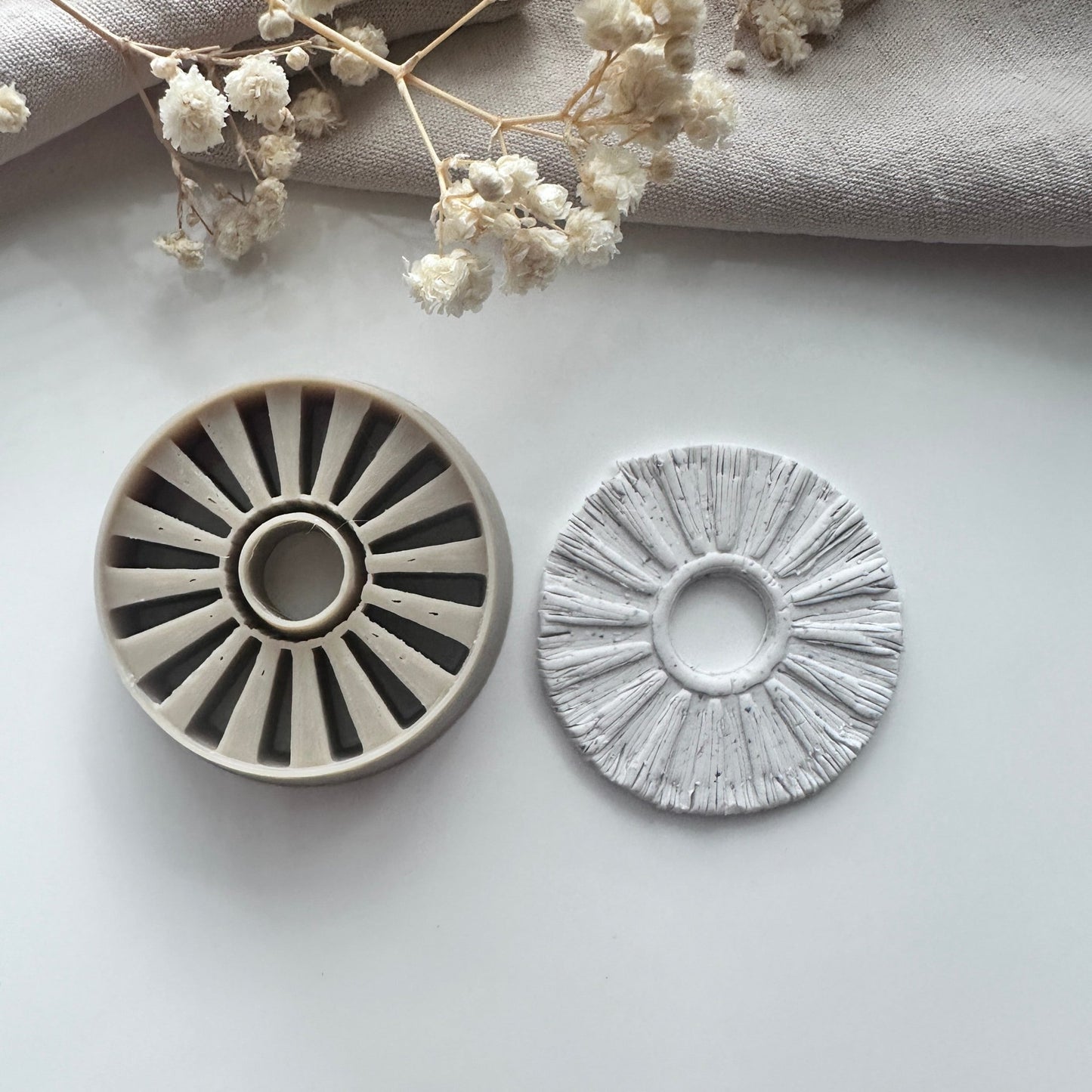 Round ruffle cutter - S.I. Originals