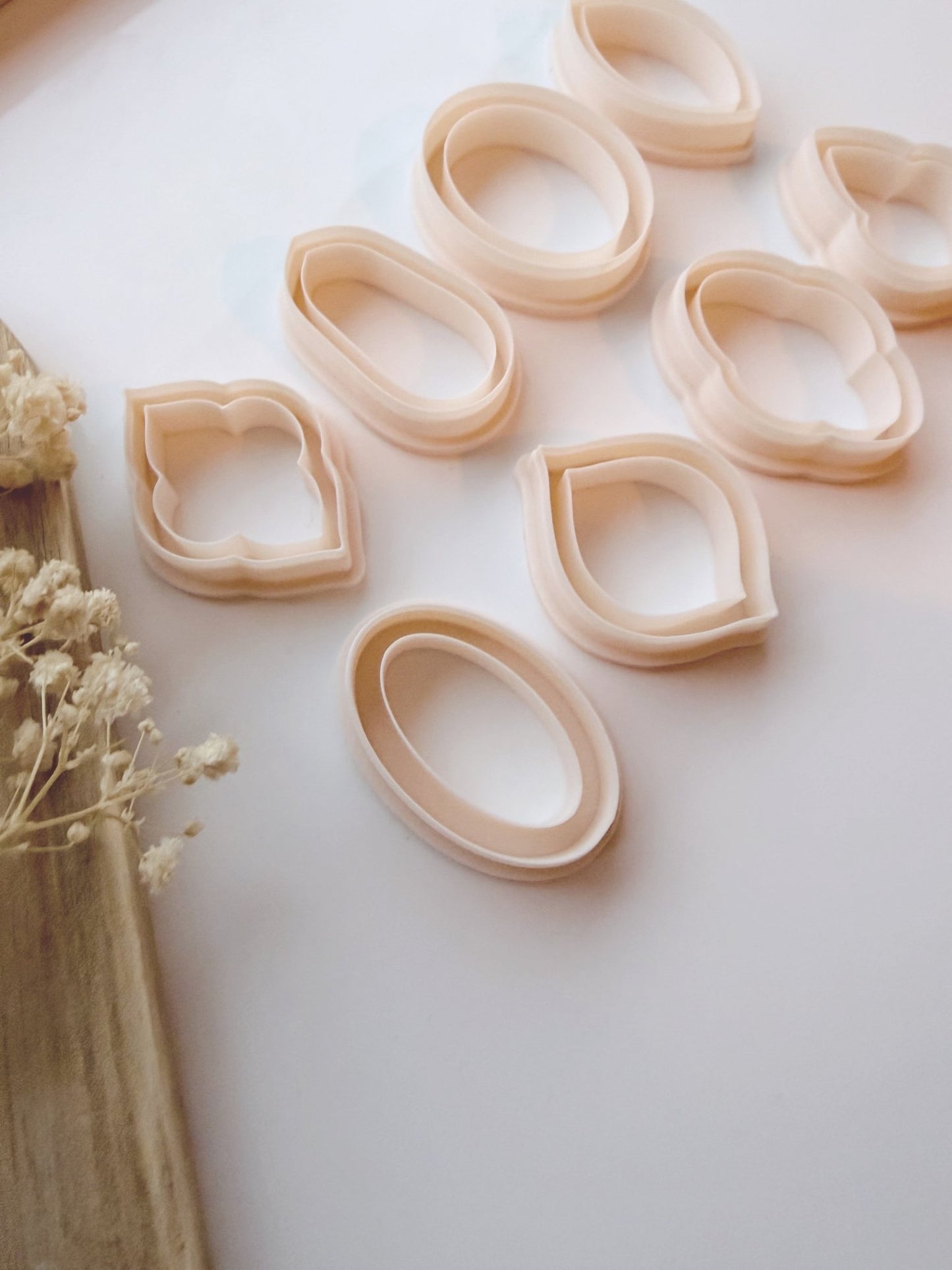 Soft Romance Frames Cutter Set - S.I. Originals