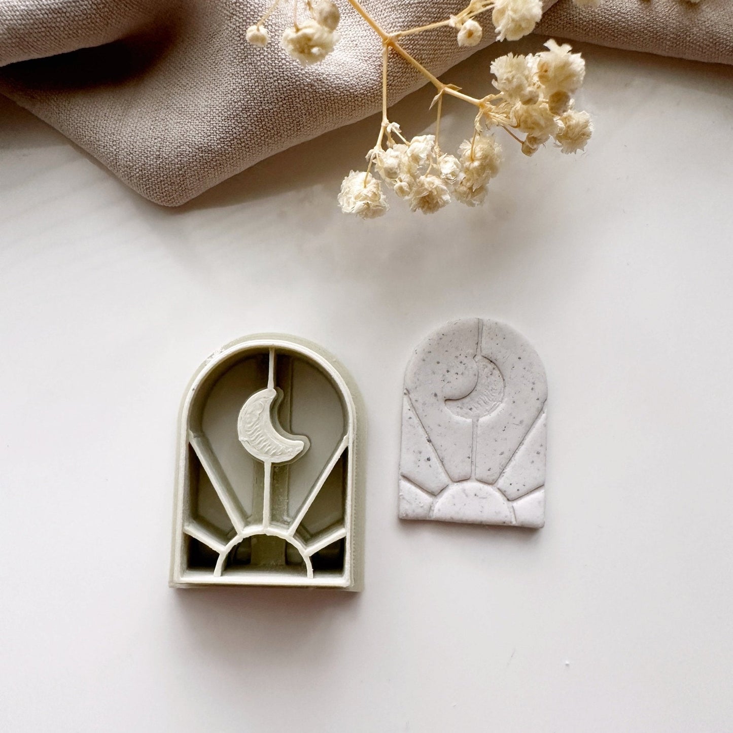 Sunset moon window cutter - S.I. Originals