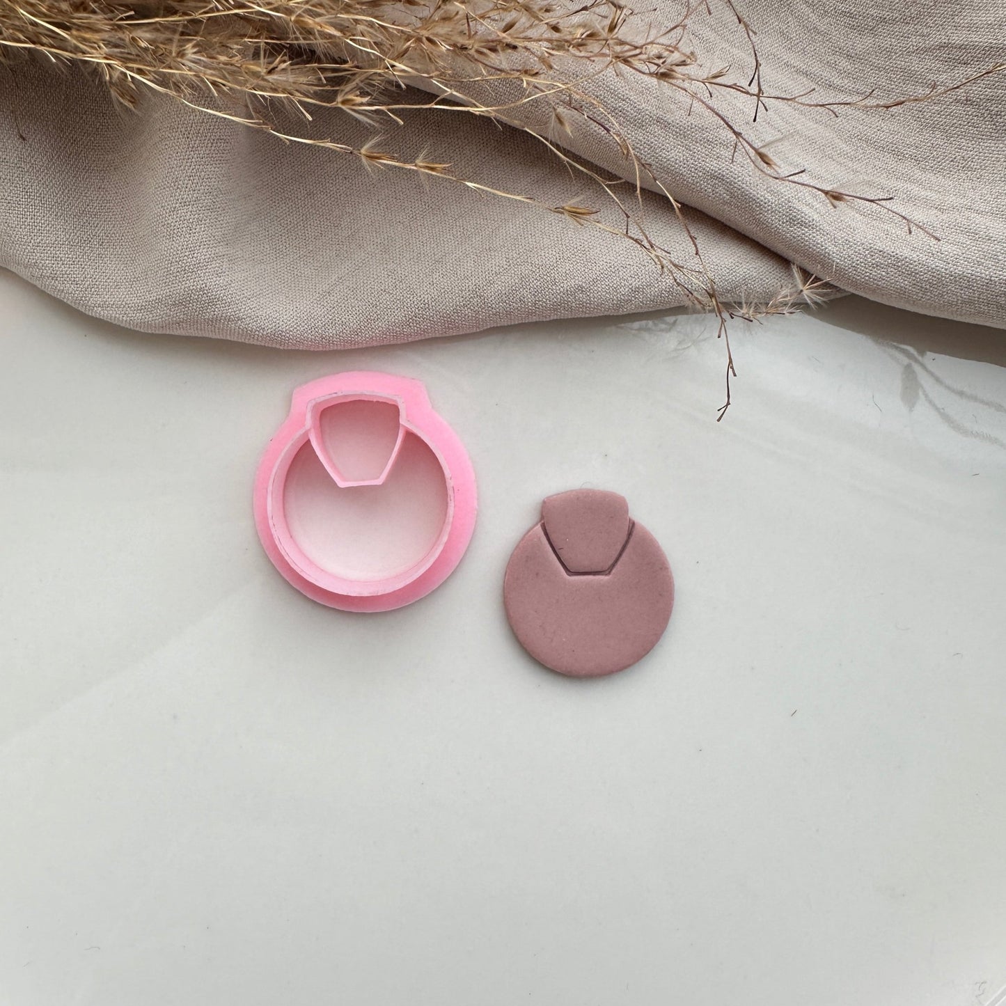 Embossed circle stud cutter - S.I.Orginals