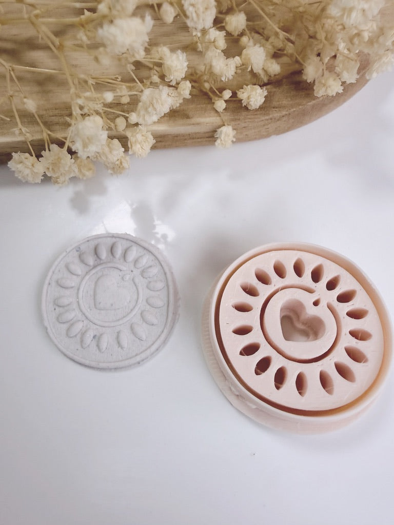 Garden Medallion Cutter