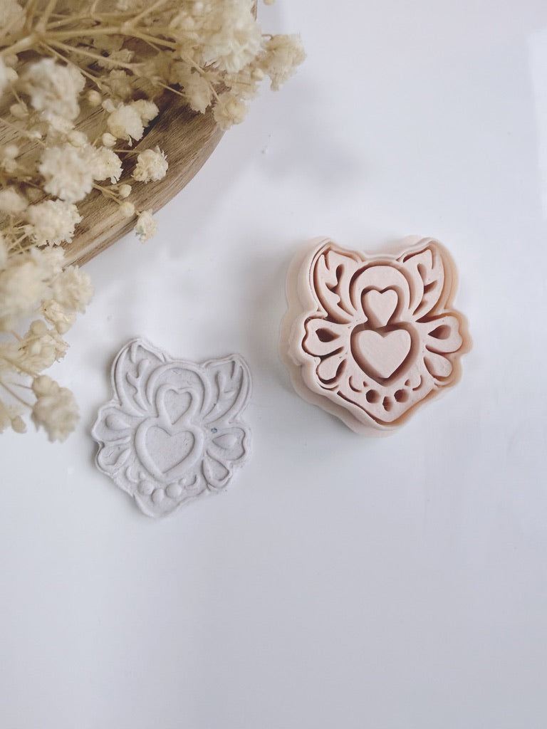 Baroque Heart Cutter