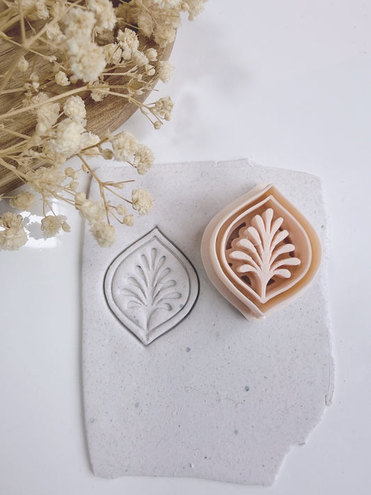 Heartleaf Bloom Cutter