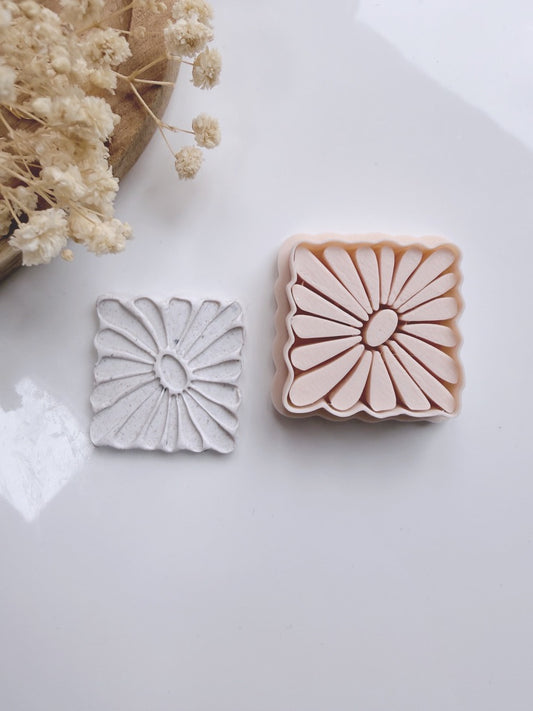 Matisse Square Flower Clay Cutter