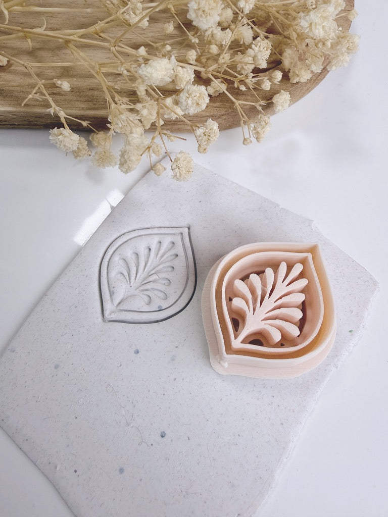 Heartleaf Bloom Cutter