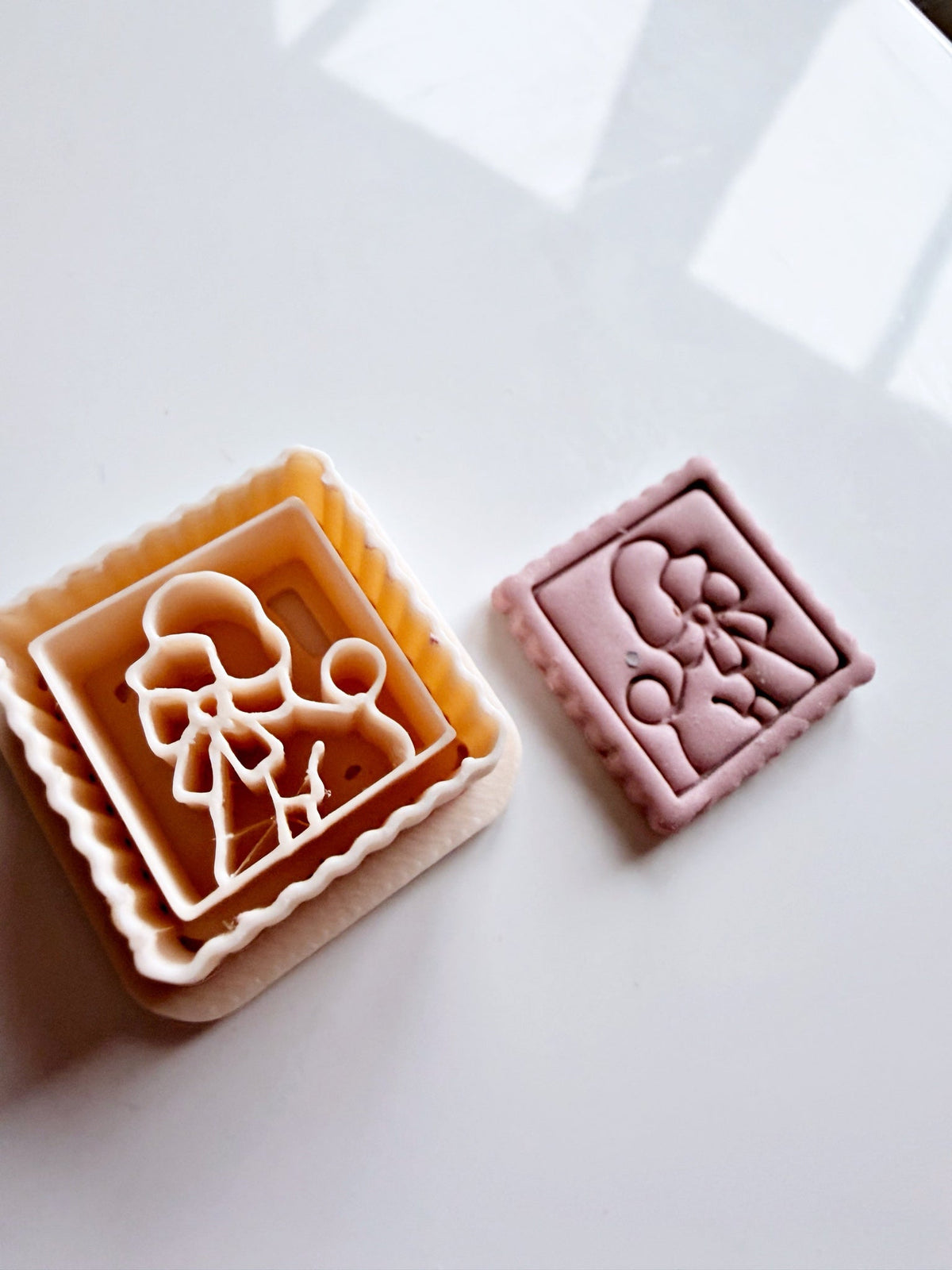 Caniche Parisien – Postzegelcutter | Love from Paris - S.I. Originals