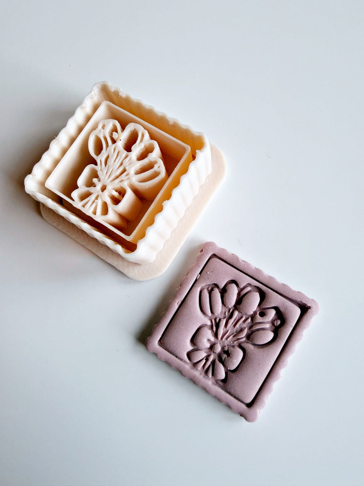 Fleurs de Paris – Postzegelcutter | Love from Paris - S.I. Originals