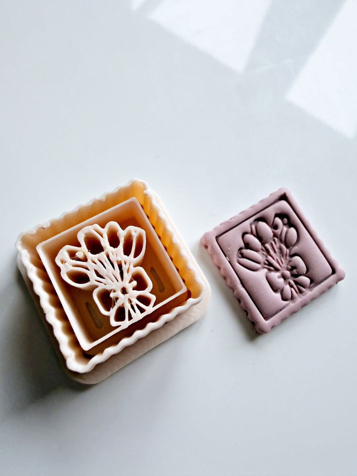 Fleurs de Paris – Postzegelcutter | Love from Paris - S.I. Originals