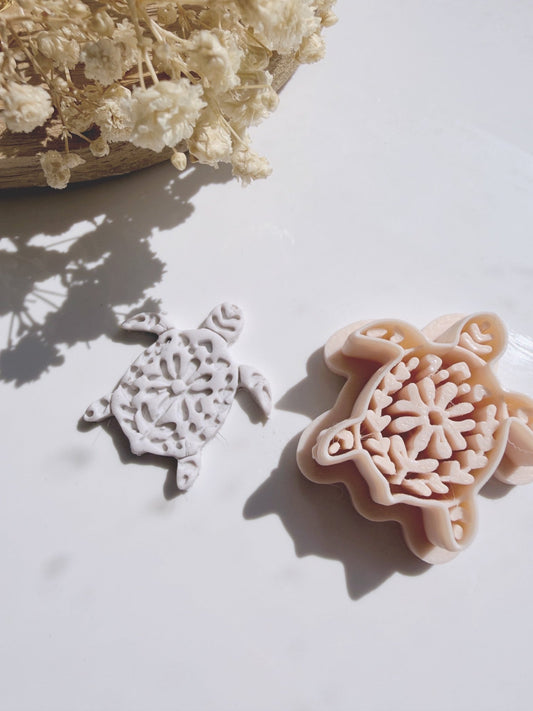 Folk Turtle Cutter - S.I. Originals