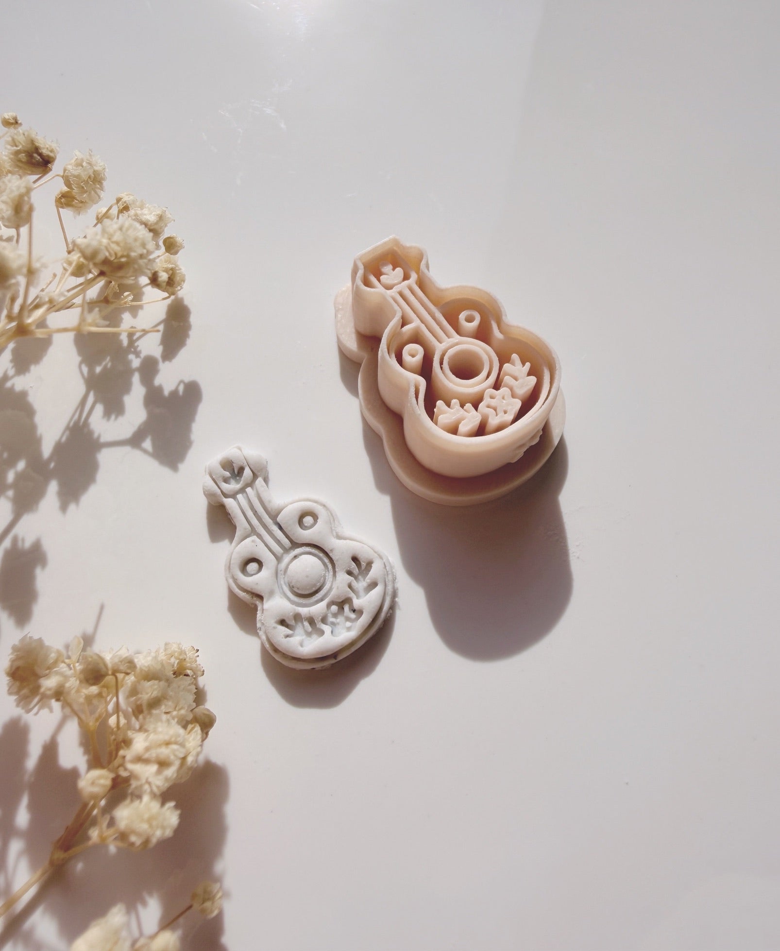 Guitar Cutter – Muzikale Snijvorm voor Klei en Resin - S.I. Originals