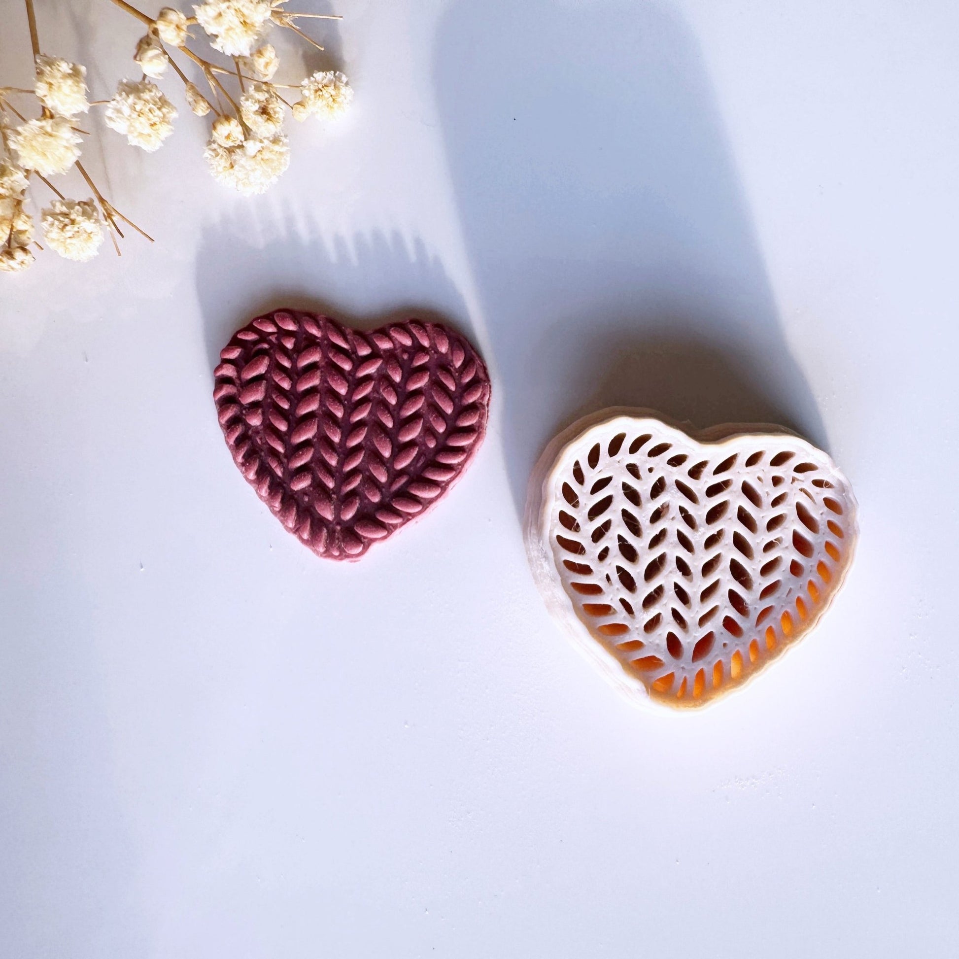 Knitted heart cutter - S.I. Originals