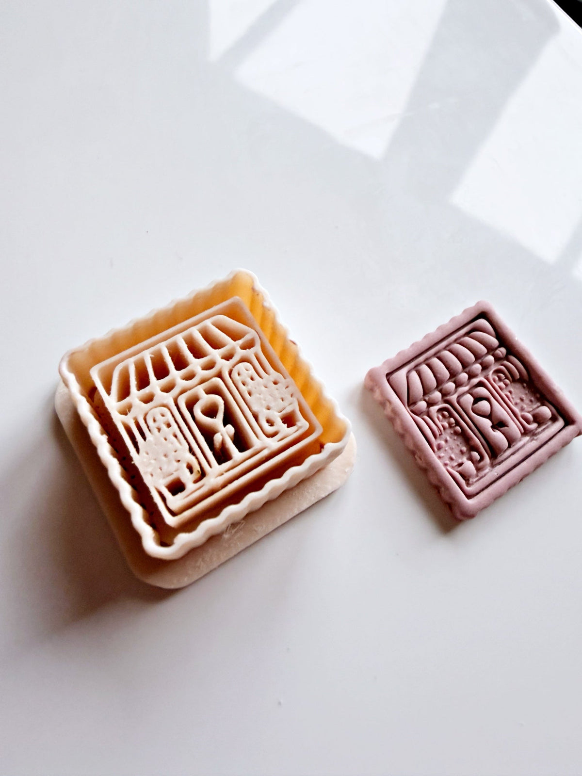 Le Petit Café – Postzegelcutter | Love from Paris - S.I. Originals