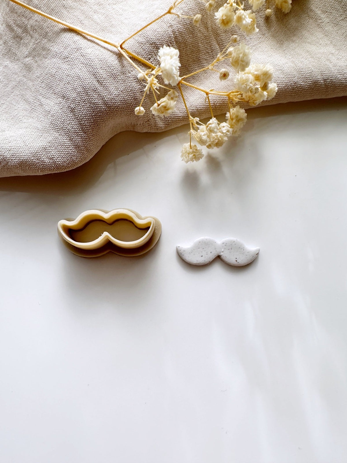 Mustache Cutter Mustache cutter – S.I. Originals