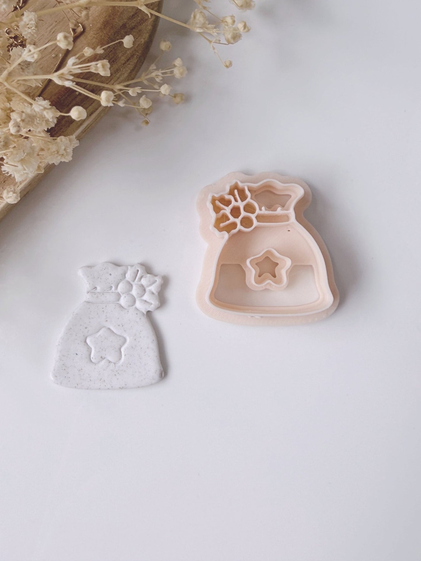 Presents Bag Clay Cutter - S.I. Originals