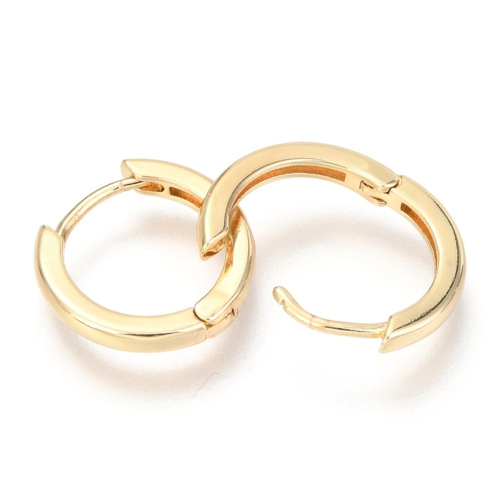 Round Messing Huggie Hoops 18K verguld - S.I. Originals