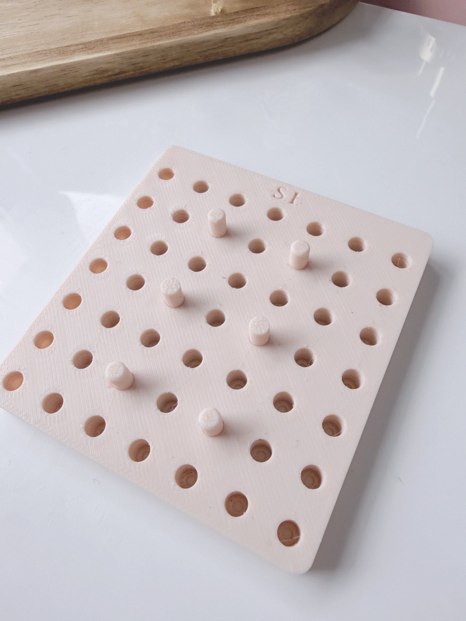 ShapeGrid Board – Vorm - en maatgeleider voor polymer clay - S.I. Originals