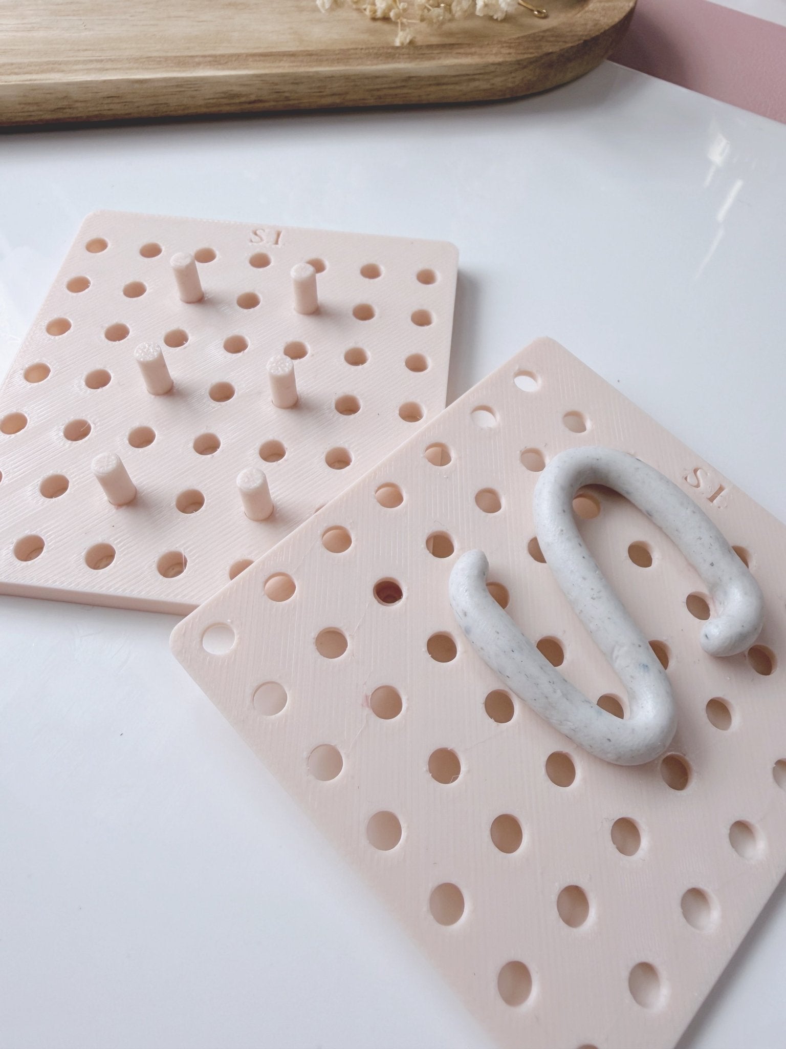 ShapeGrid Board – Vorm - en maatgeleider voor polymer clay - S.I. Originals