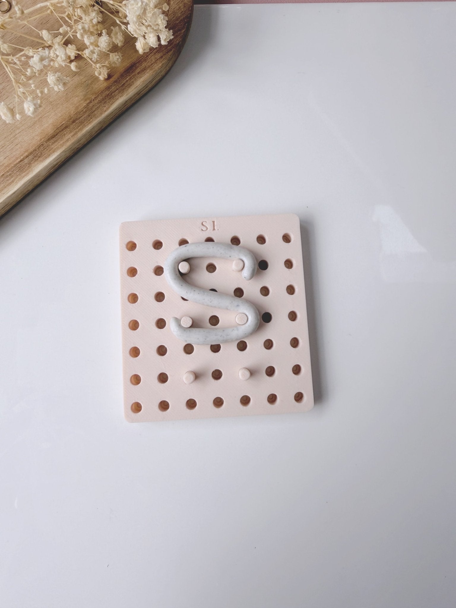 ShapeGrid Board – Vorm - en maatgeleider voor polymer clay - S.I. Originals