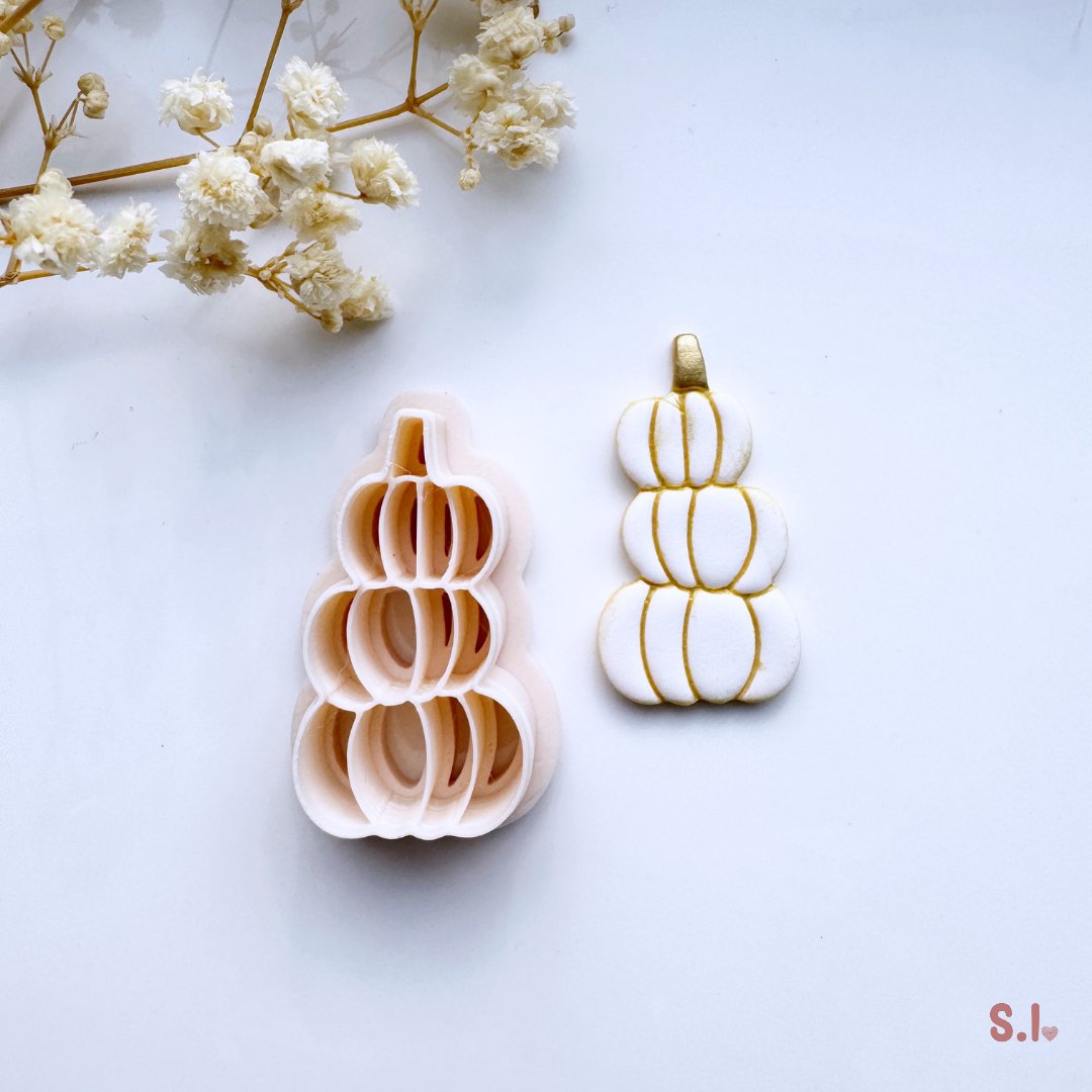 Stacked pumpkin cutter - S.I. Originals